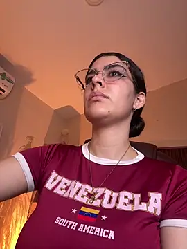  Niah  online show from 02.04.26