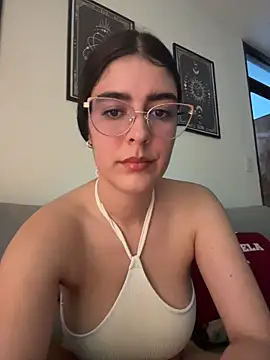  Niah  online show from 03.17.26