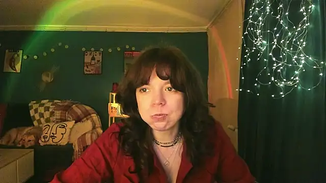 Snapshot of ClancyMorissey chatting on 04.19.26 ClancyMorissey online show from 04.19.26