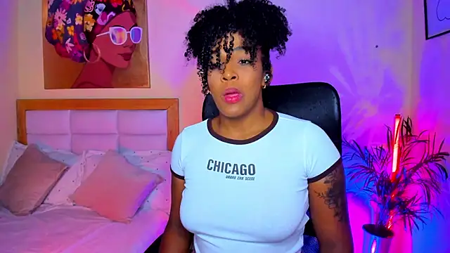 AitanaBrown  online show from 04.04.26