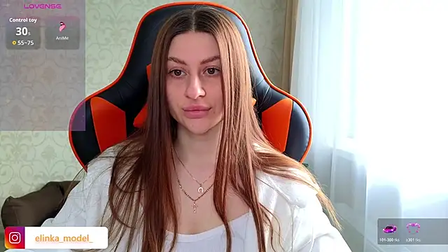 Snapshot of Elishka_ chatting on 04.28.26 Elishka online show from 04.28.26