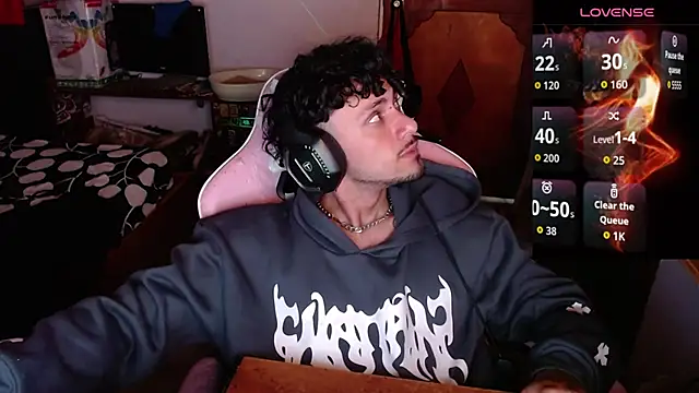 Apolo S online show from 04.12.26