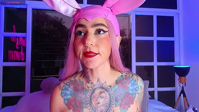 Evangelyne 1 online show from 02.22.25