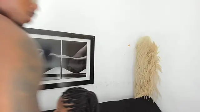 EbonnyDuoSexHard online show from 05.19.26