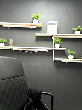 isabella jade online show from 11.25.25