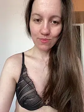 Nicole-Ray online show from 04.21.26