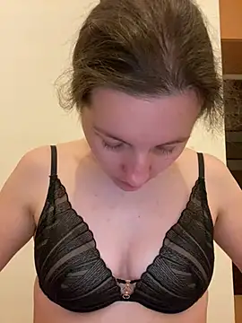 Nicole-Ray online show from 04.23.26