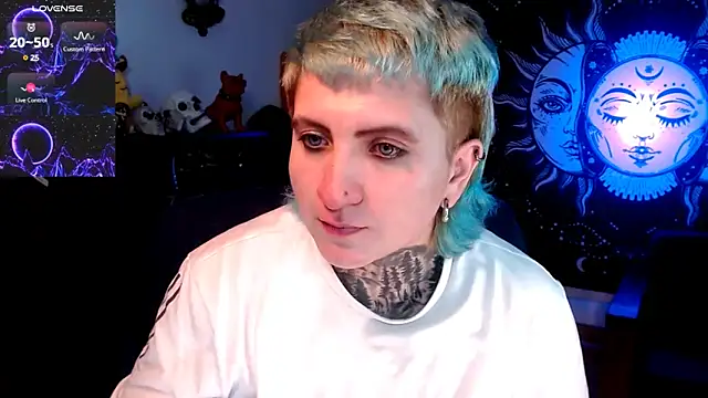 Marieblueeyes online show from 03.20.25