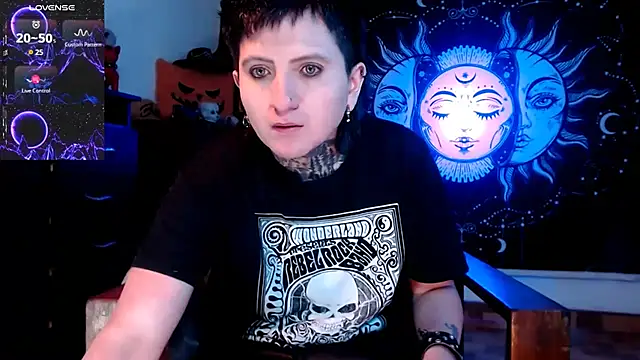 Marieblueeyes online show from 03.23.25