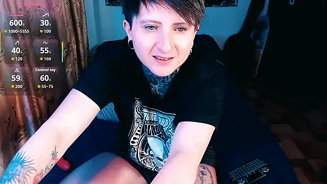 Marieblueeyes online show from 10.28.25