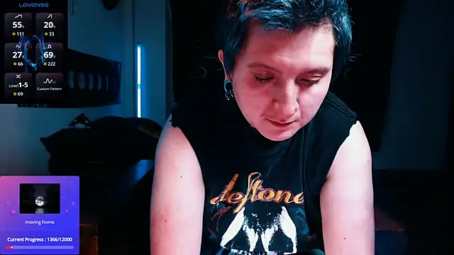 Marieblueeyes online show from 03.25.26