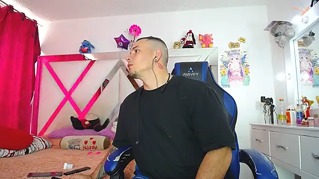 jakson hot online show from 02.14.25