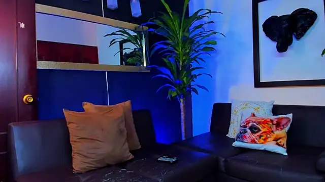 Snapshot of Markboyl chatting on 01.22.25 Markboyl online show from 01.22.25