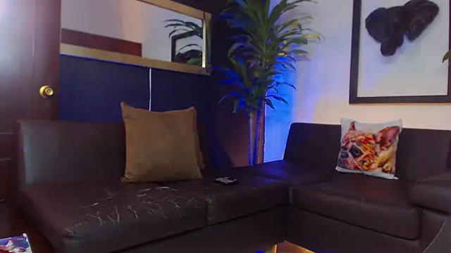 Snapshot of Markboyl chatting on 03.11.25 Markboyl online show from 03.11.25