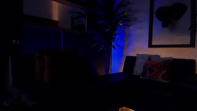 Snapshot of Markboyl chatting on 03.14.25 Markboyl online show from 03.14.25