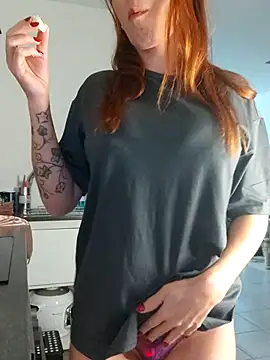 clara-francaise online show from 10.28.25