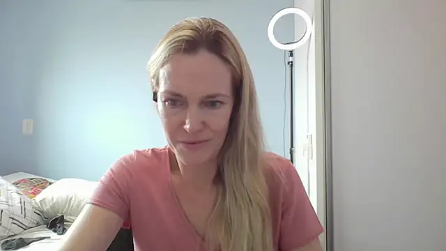 Annylove1 online show from 02.25.26