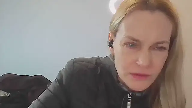 Annylove1 online show from 06.02.26