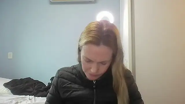 Annylove1 online show from 06.25.26