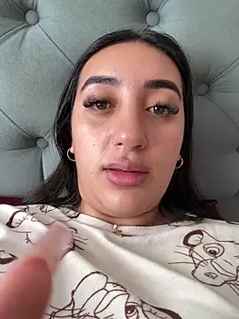 Hannahoff online show from 12.14.25