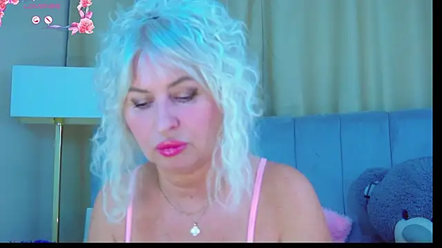 Barbie Blond  online show from 05.26.26