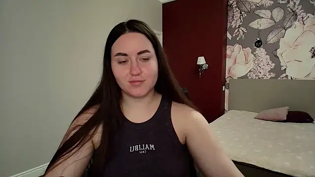 Snapshot of Roxie_Bradley chatting on 03.20.26 Roxie Bradley online show from 03.20.26