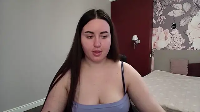 Snapshot of Roxie_Bradley chatting on 03.23.26 Roxie Bradley online show from 03.23.26