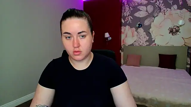 Roxie Bradley online show from 05.09.26