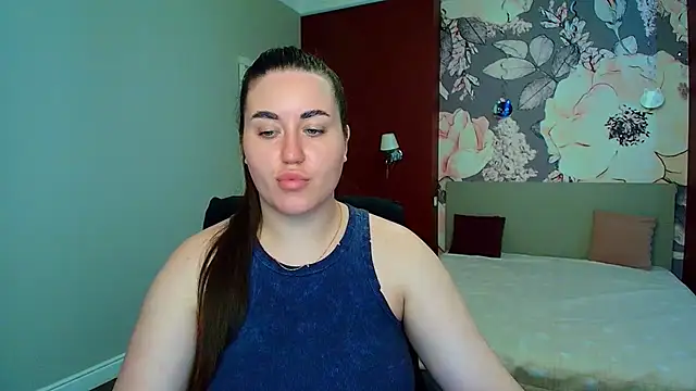 Roxie Bradley online show from 05.25.26