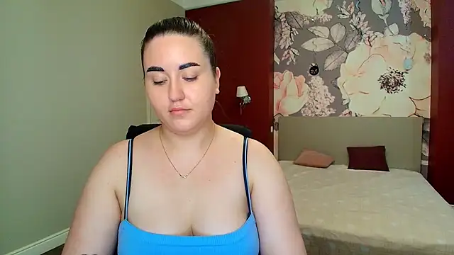 Roxie Bradley online show from 06.09.26
