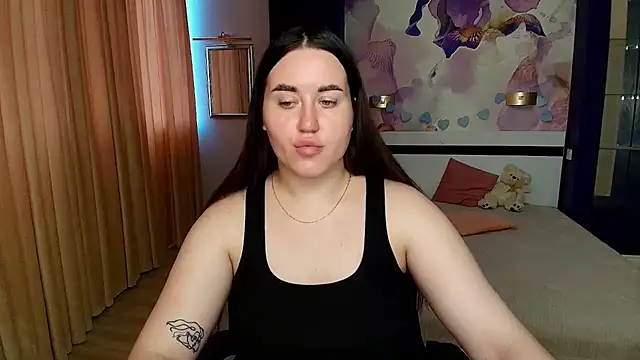 Roxie Bradley online show from 07.20.26