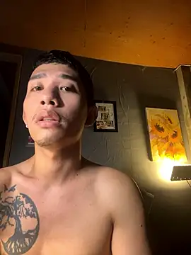 Snapshot of xlovercum chatting on 01.13.26 xlovercum online show from 01.13.26