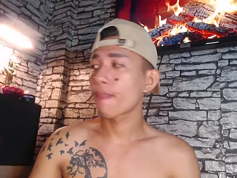 Snapshot of xlovercum chatting on 02.01.26 xlovercum online show from 02.01.26