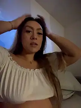 Im sophiie online show from 04.11.26