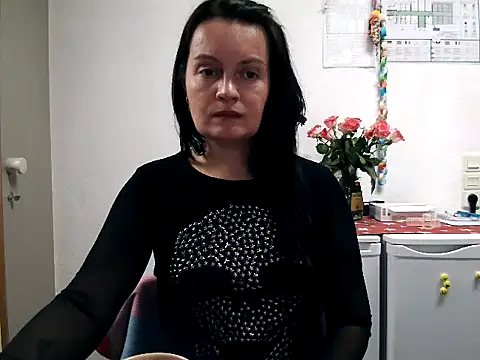 LoveNBloom online show from 03.09.25