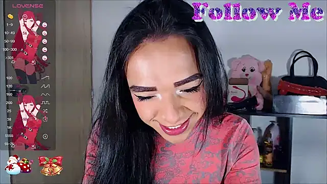 Snapshot of sofiaxdollxxx chatting on 12.20.24 sofiaxdollxxx online show from 12.20.24