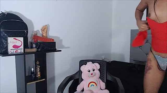 Snapshot of sofiaxdollxxx chatting on 02.13.25 sofiaxdollxxx online show from 02.13.25