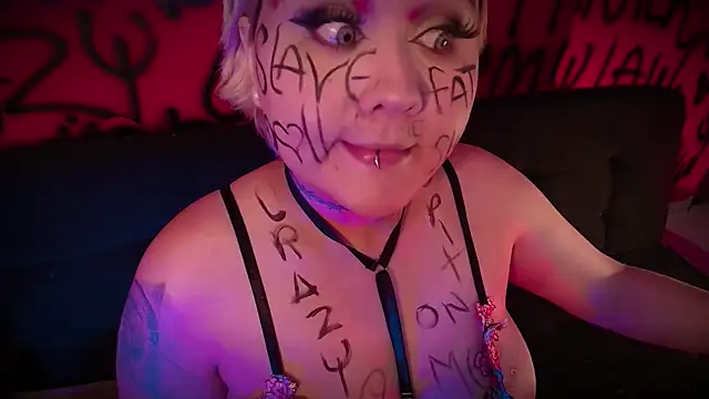 Snapshot of Laura_takint chatting on 02.24.25 Laura takint online show from 02.24.25