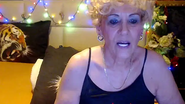 HappyWomanOn online show from 10.23.25