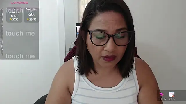 Katha Marck online show from 02.10.26