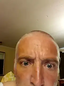 Snapshot of begood4daddy2day chatting on 07.31.26 begood4daddy2day online show from 07.31.26