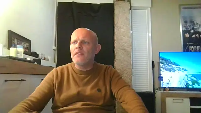 davigochi77bcn online show from 11.10.25