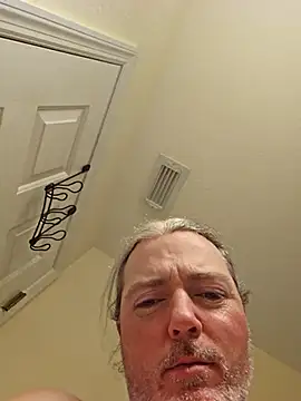 Hotredheadandtoungelasher online show from 02.20.25