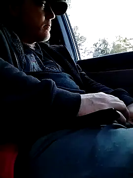 Hotredheadandtoungelasher online show from 02.20.25