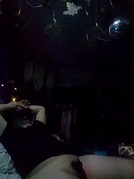 Hotredheadandtoungelasher online show from 10.23.25