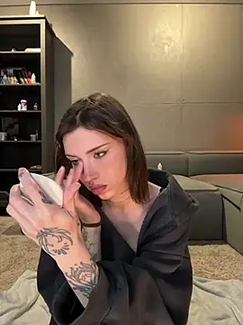 Snapshot of Bastet chatting on 03.18.26 Bastet online show from 03.18.26