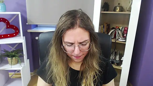 Zoey Erotic online show from 01.09.25