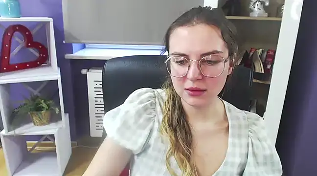 Zoey Erotic online show from 02.06.25