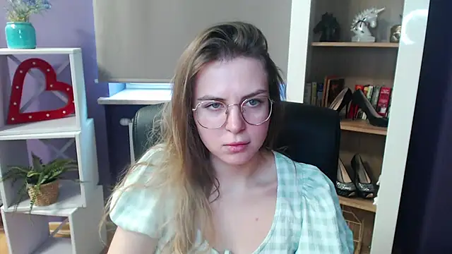 Zoey Erotic online show from 02.19.25