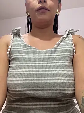 Snapshot of Kataliina chatting on 02.26.25 Kataliina online show from 02.26.25